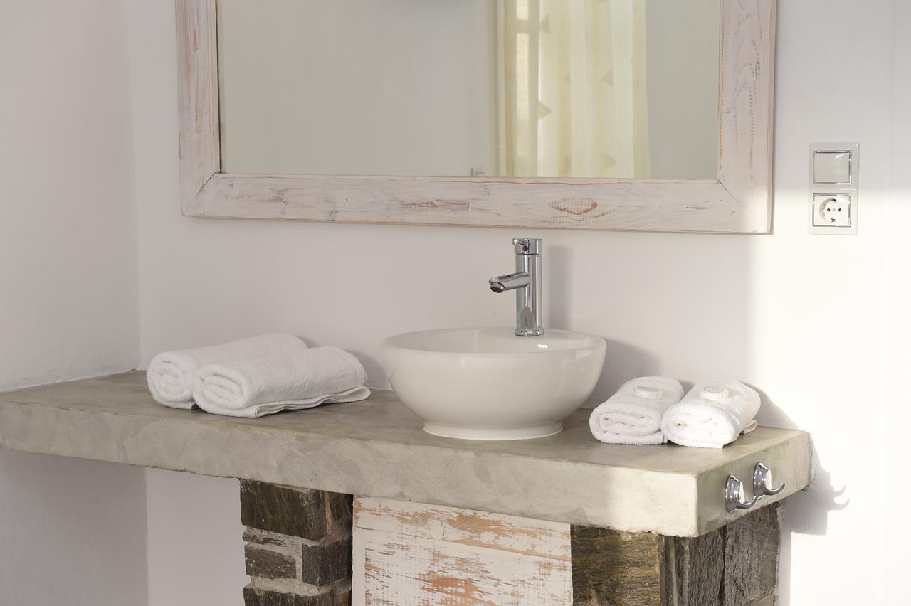 Porto Naoussa (Adults Only) Hotel Bagian luar foto